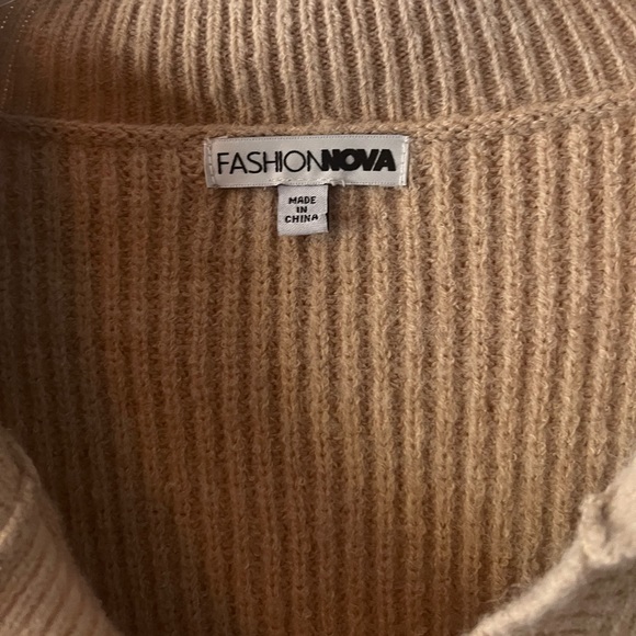 Collared Sweater - Picture 3 of 4